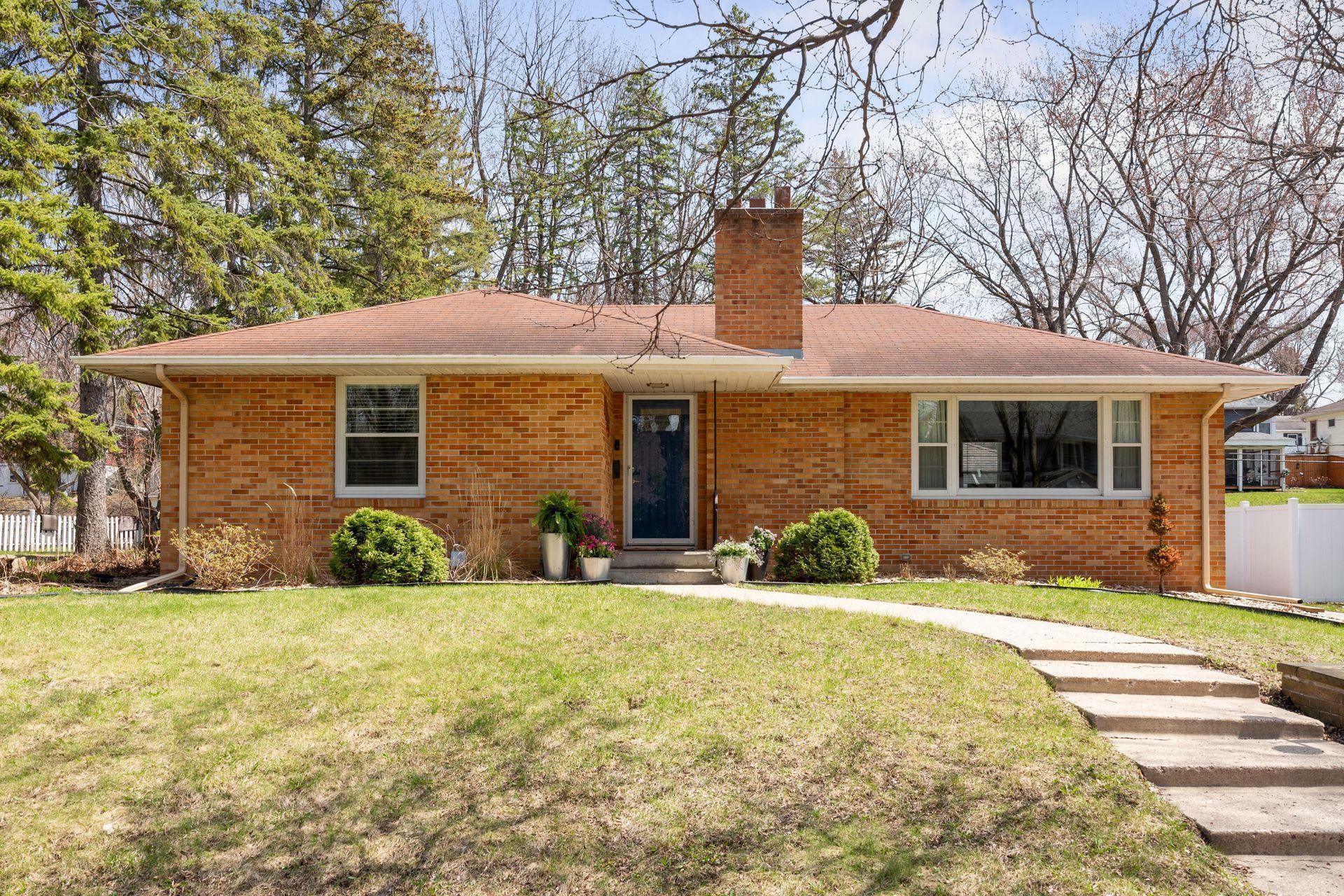 Property Photo:  3236 France Avenue N  MN 55422 