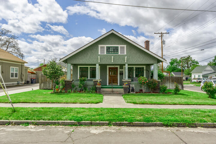 304 King Street  Medford OR 97501 photo