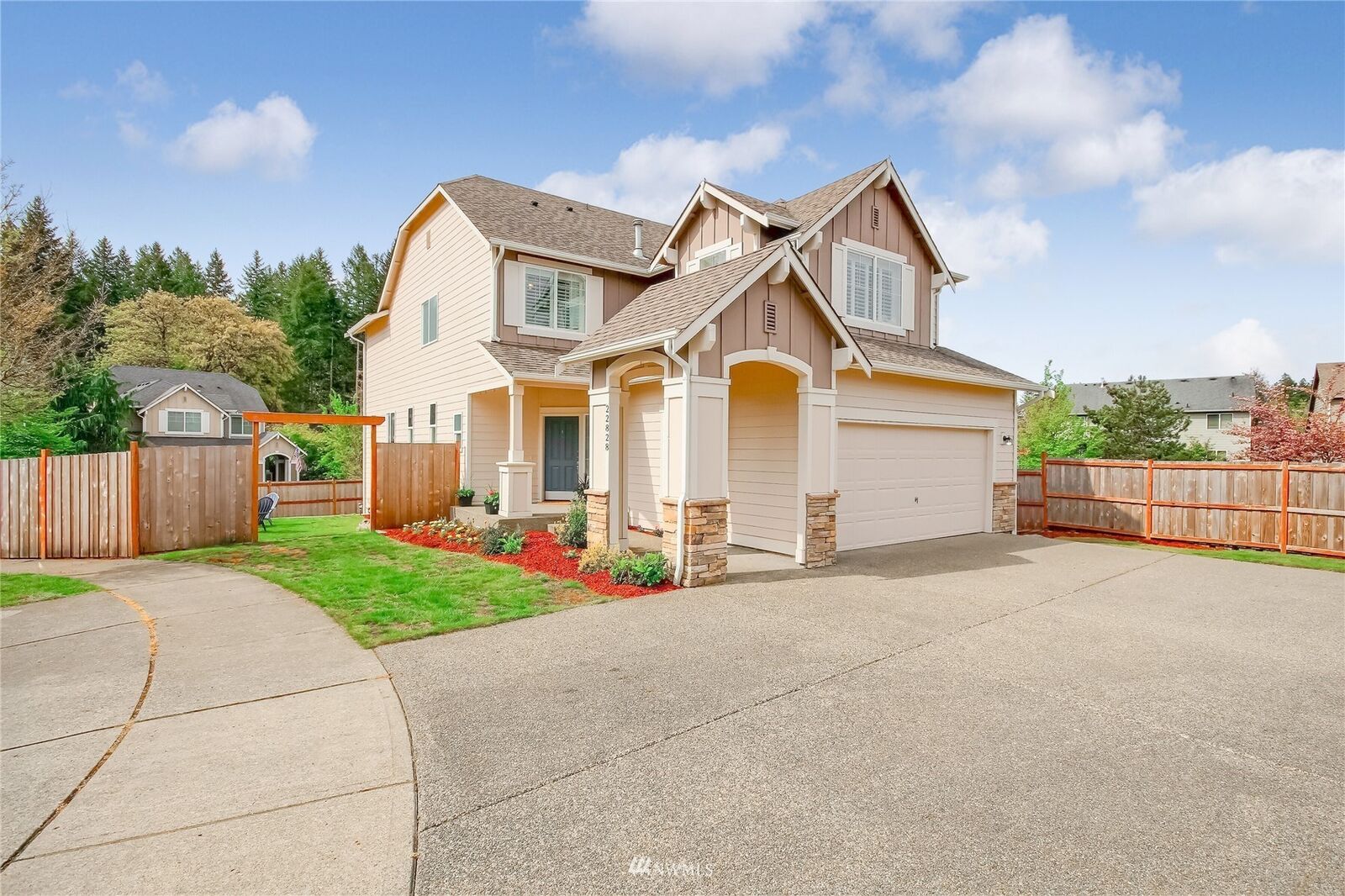 Property Photo:  22828 SE 287th Place  WA 98038 