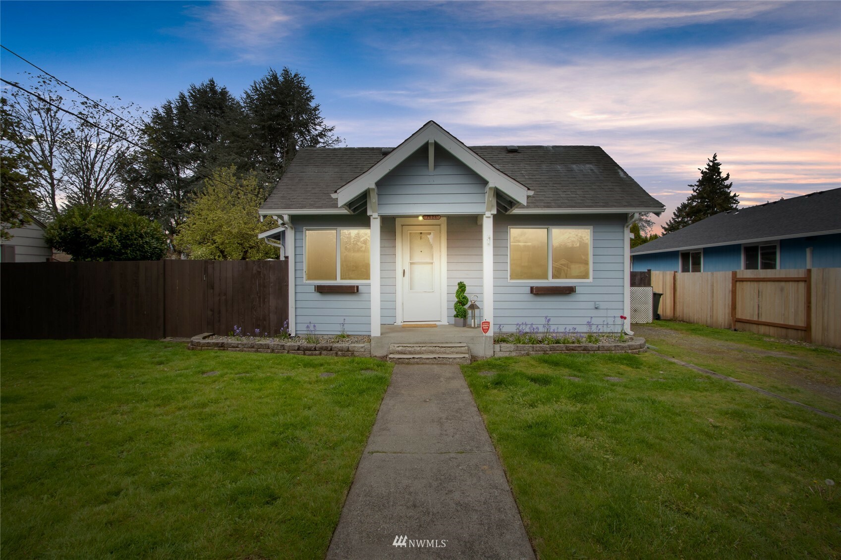 Property Photo:  7626 S Winnetka Street  WA 98408 