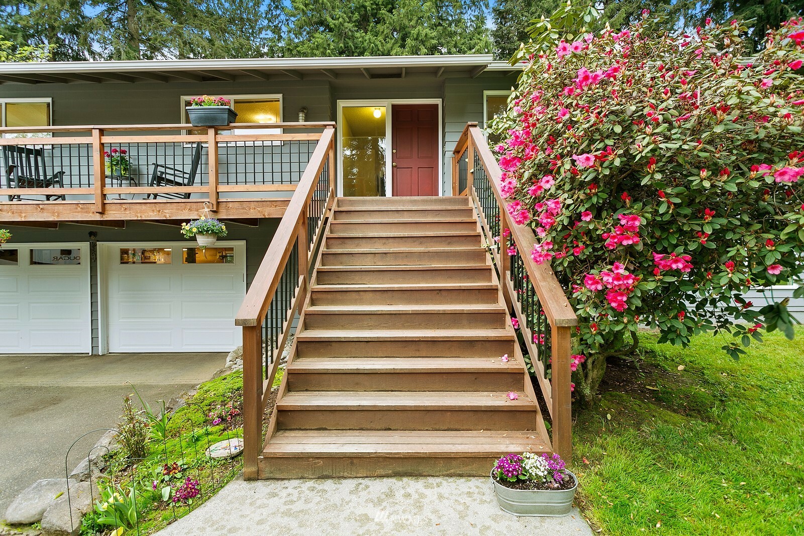 Property Photo:  13812 Cascadian Way  WA 98208 