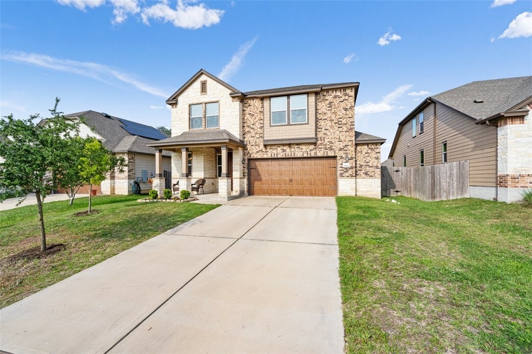 Property Photo:  200 Phillips Drive  TX 78640 