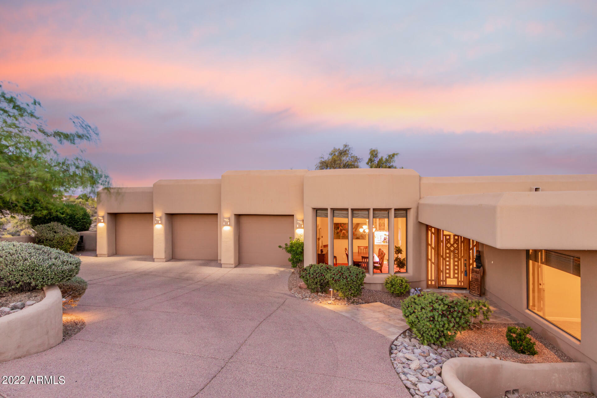 Property Photo: 15657 E Eagle View Court AZ 85268