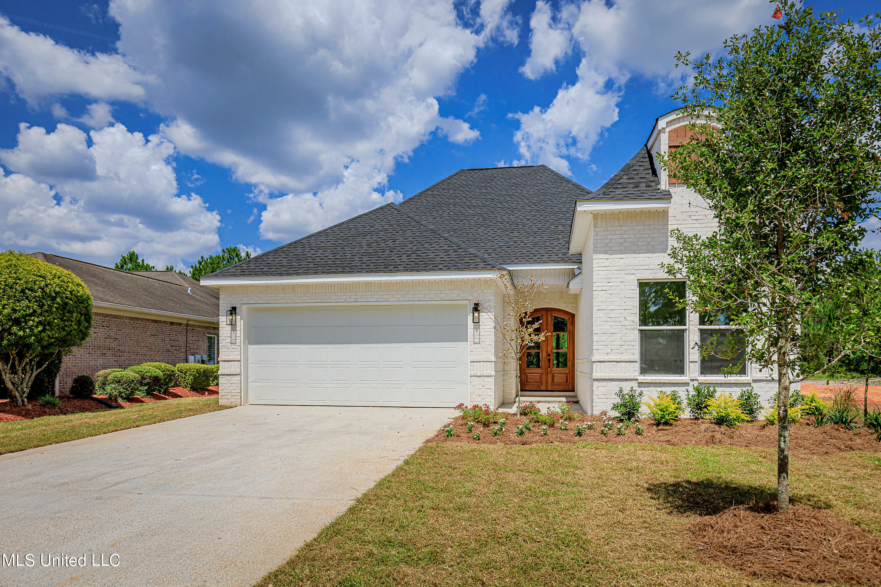 Property Photo:  3513 Forrest Preserve Circle  MS 39553 