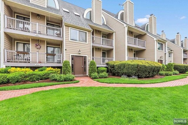 Property Photo: 217 River Renaissance B17 NJ 07073