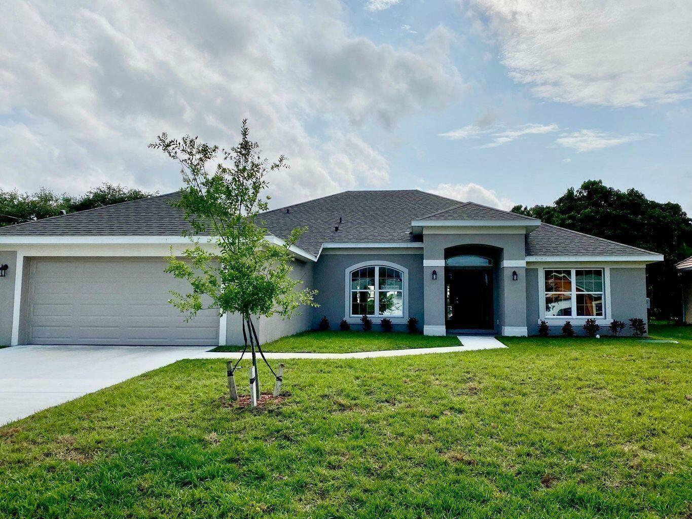 2421 SE Toledo Avenue  Port Saint Lucie FL 34952 photo