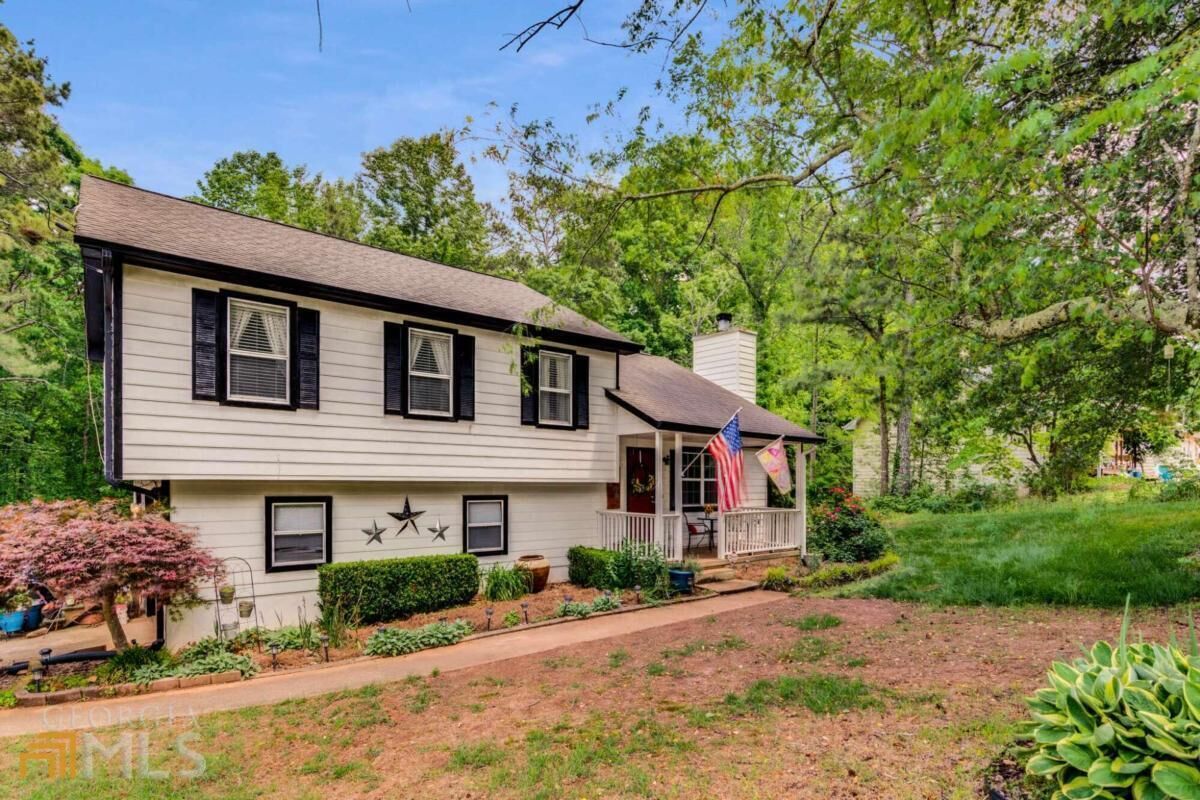 Property Photo:  363 Ridgeview Drive  GA 30011 