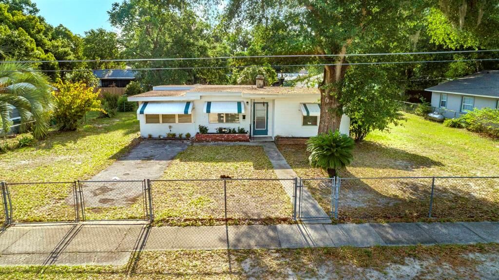 Property Photo:  280 S Simpson Street  FL 32757 