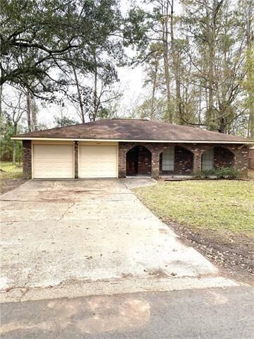 Property Photo:  1351 Broadmoor Drive  LA 70458 