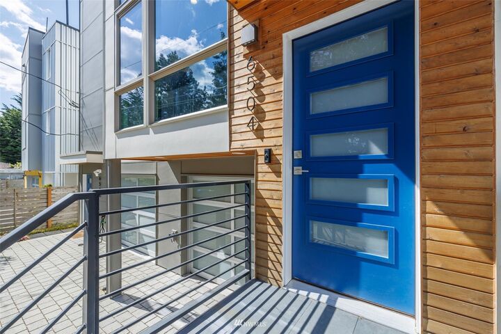 Property Photo:  6504 SW Stevens Street  WA 98116 