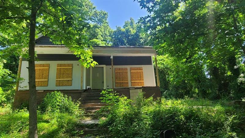 823 Wood Street NW  Atlanta GA 30318 photo