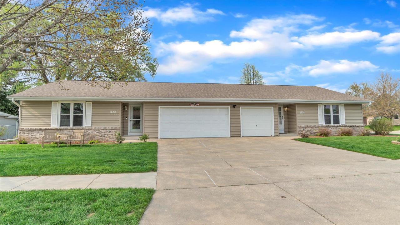 Property Photo:  1704-1706 Nicolet St  WI 53546 