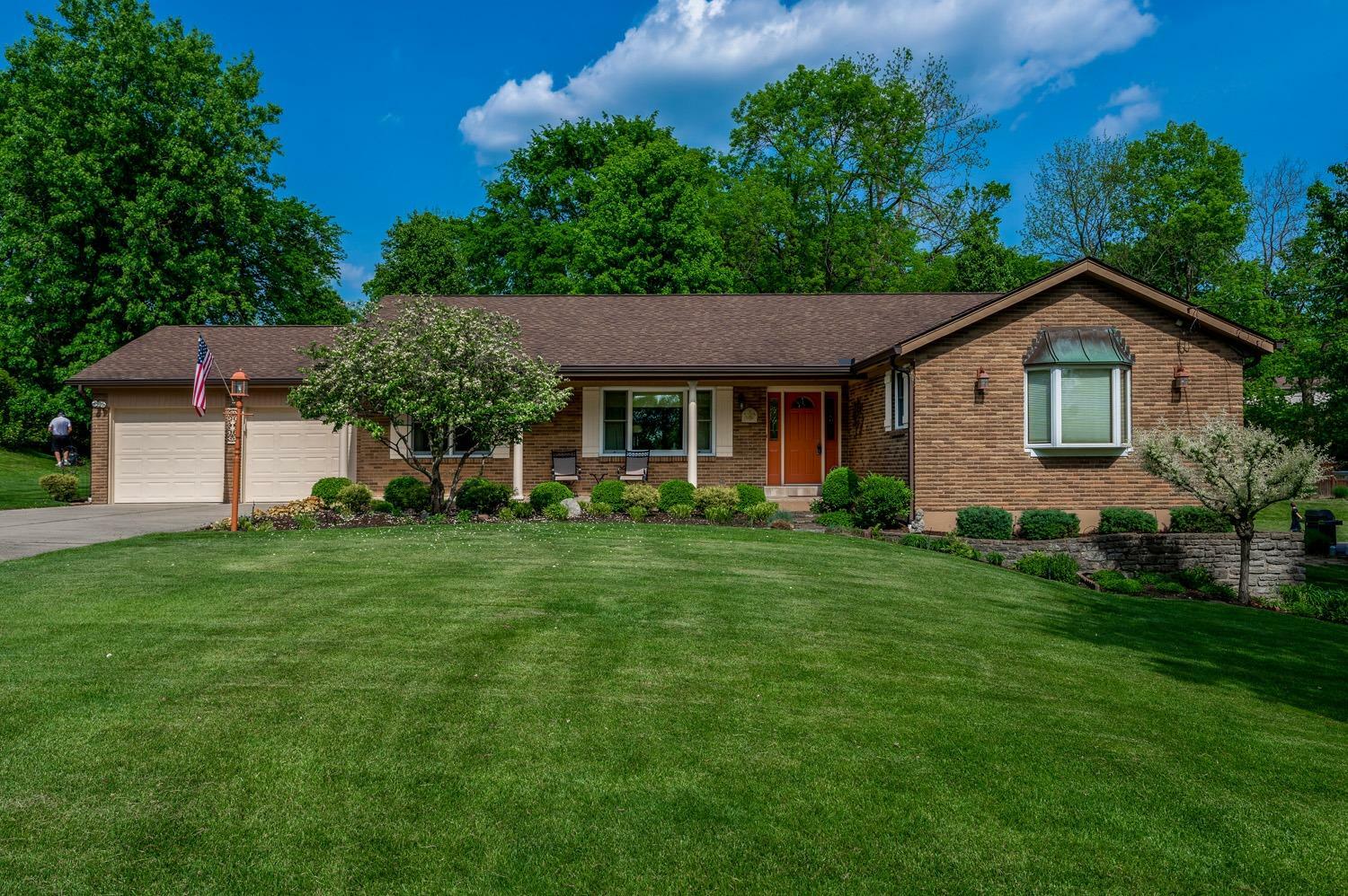 Property Photo: 5390 Thrasher Dr OH 45247