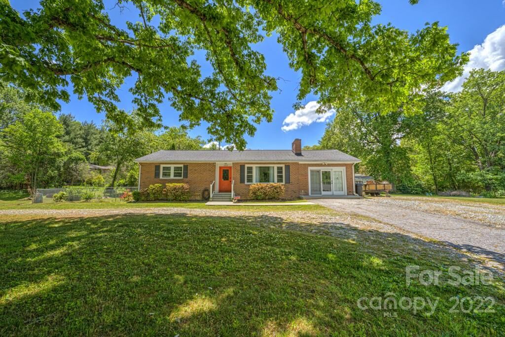 Property Photo: 292 Brookside Camp Road NC 28792