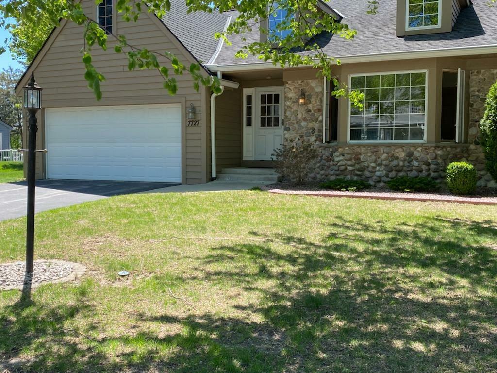 Property Photo:  7727 W Maple Ridge Ct  WI 53132 