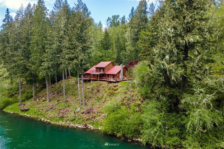 Property Photo:  2508 Spencer Road  WA 98564 