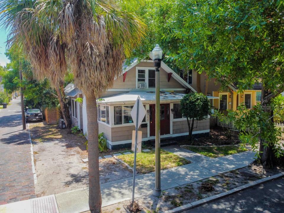 Property Photo:  530 7th Avenue N  FL 33701 