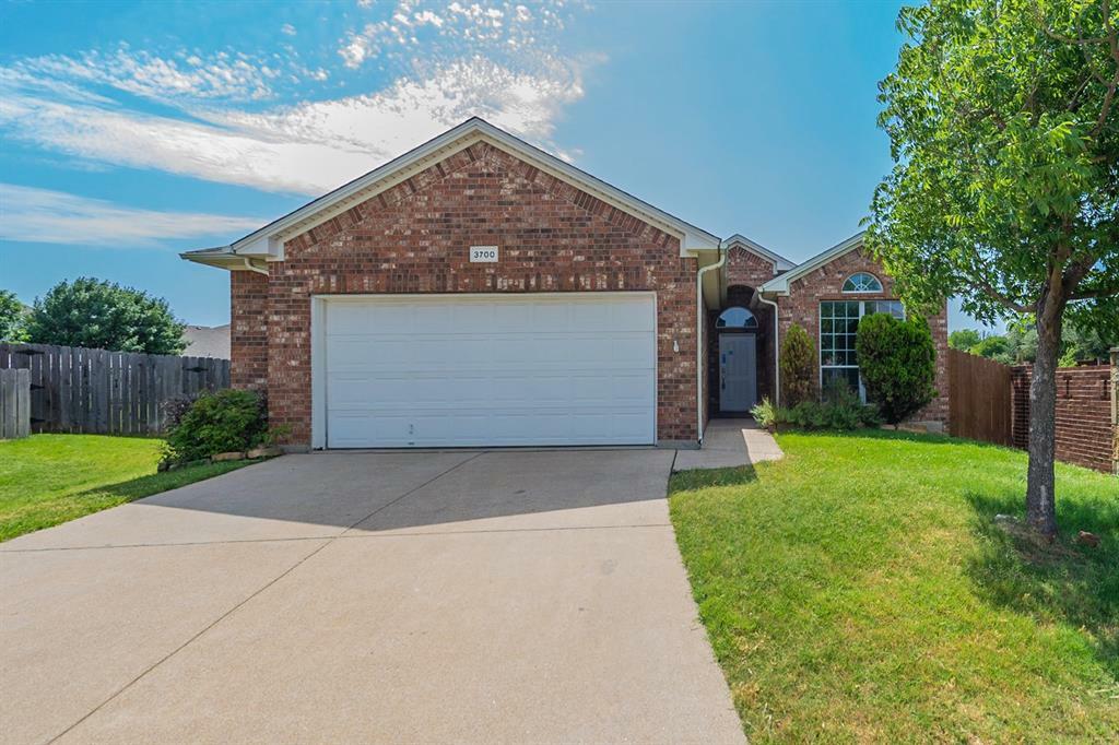 Property Photo:  3700 Grantsville Drive  TX 76244 