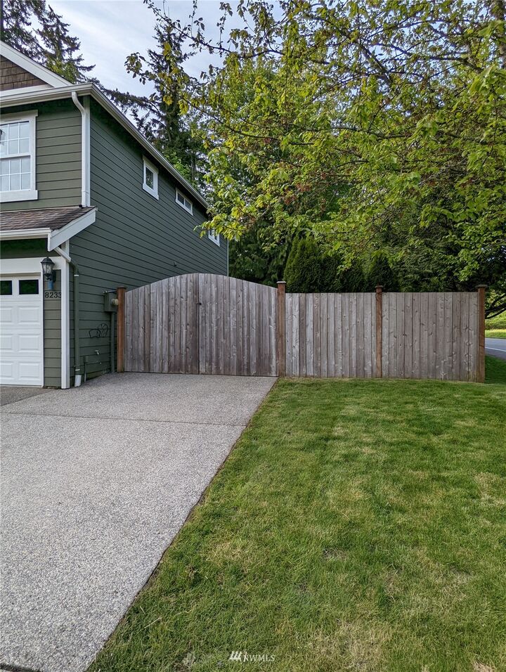 Property Photo: 8233 23rd Place NE WA 98258