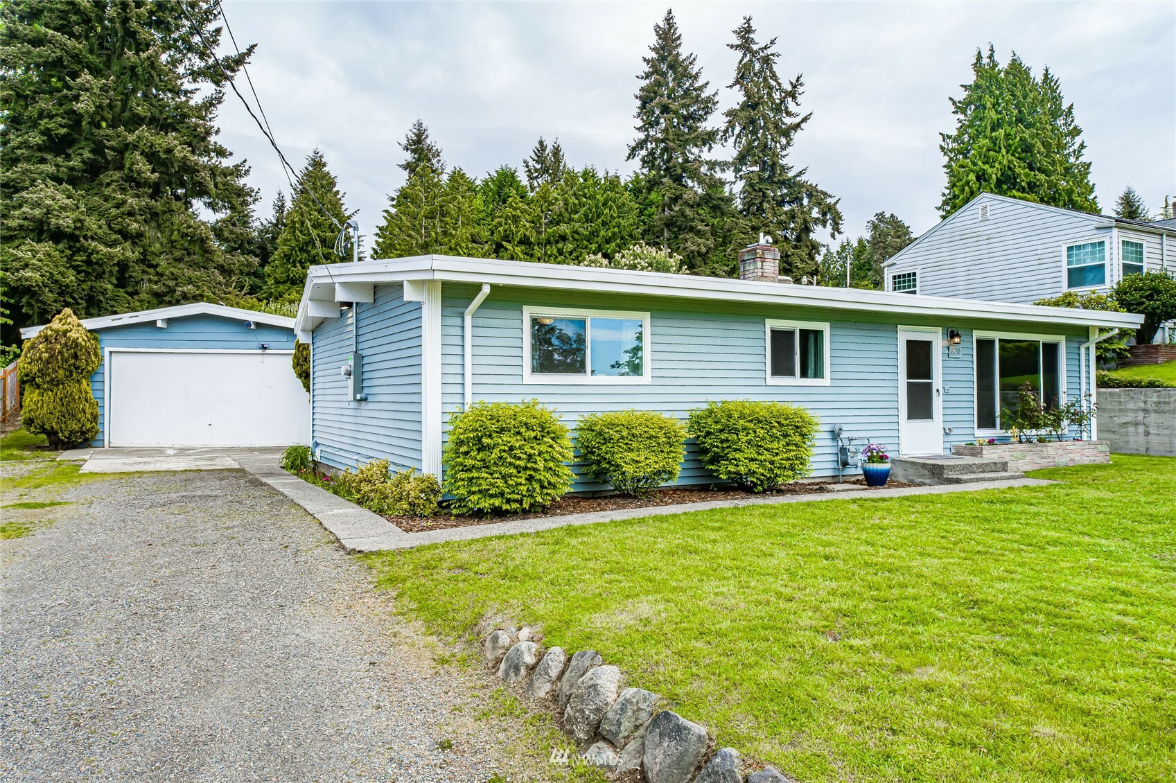 Property Photo:  16230 32nd Avenue S  WA 98188 