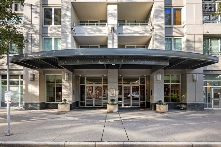 Property Photo: 2600 2nd Avenue 222 WA 98121