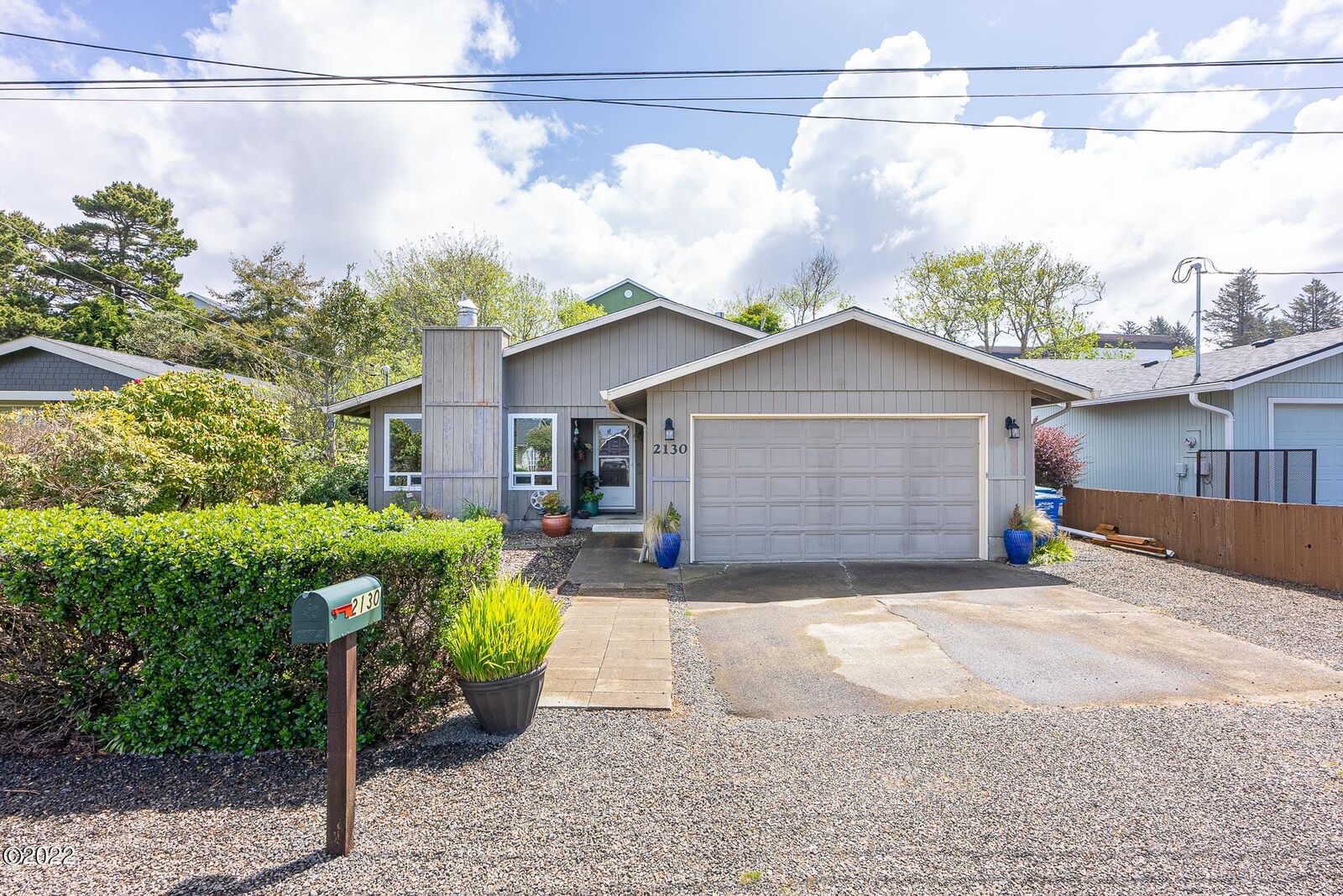 Property Photo: 2130 NW Lee Avenue OR 97367