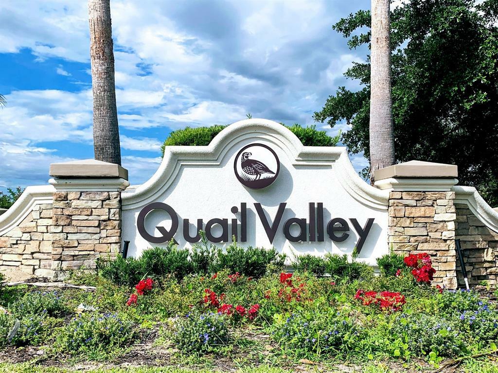 Property Photo: 615 Gentle Breeze Drive FL 34715