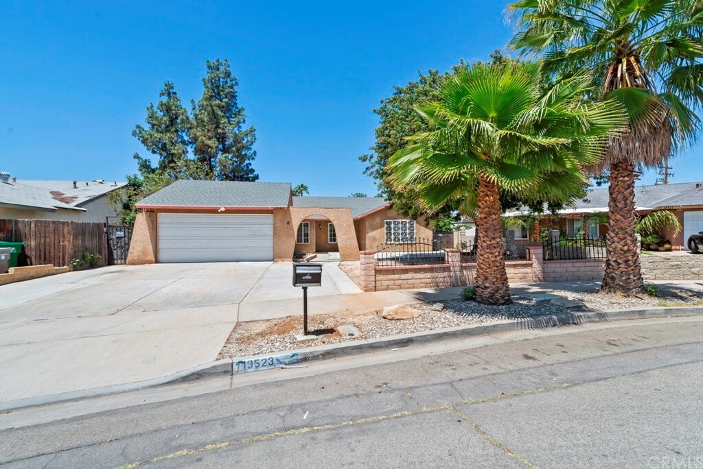 Property Photo:  13523 Ramsdell Drive  CA 92553 