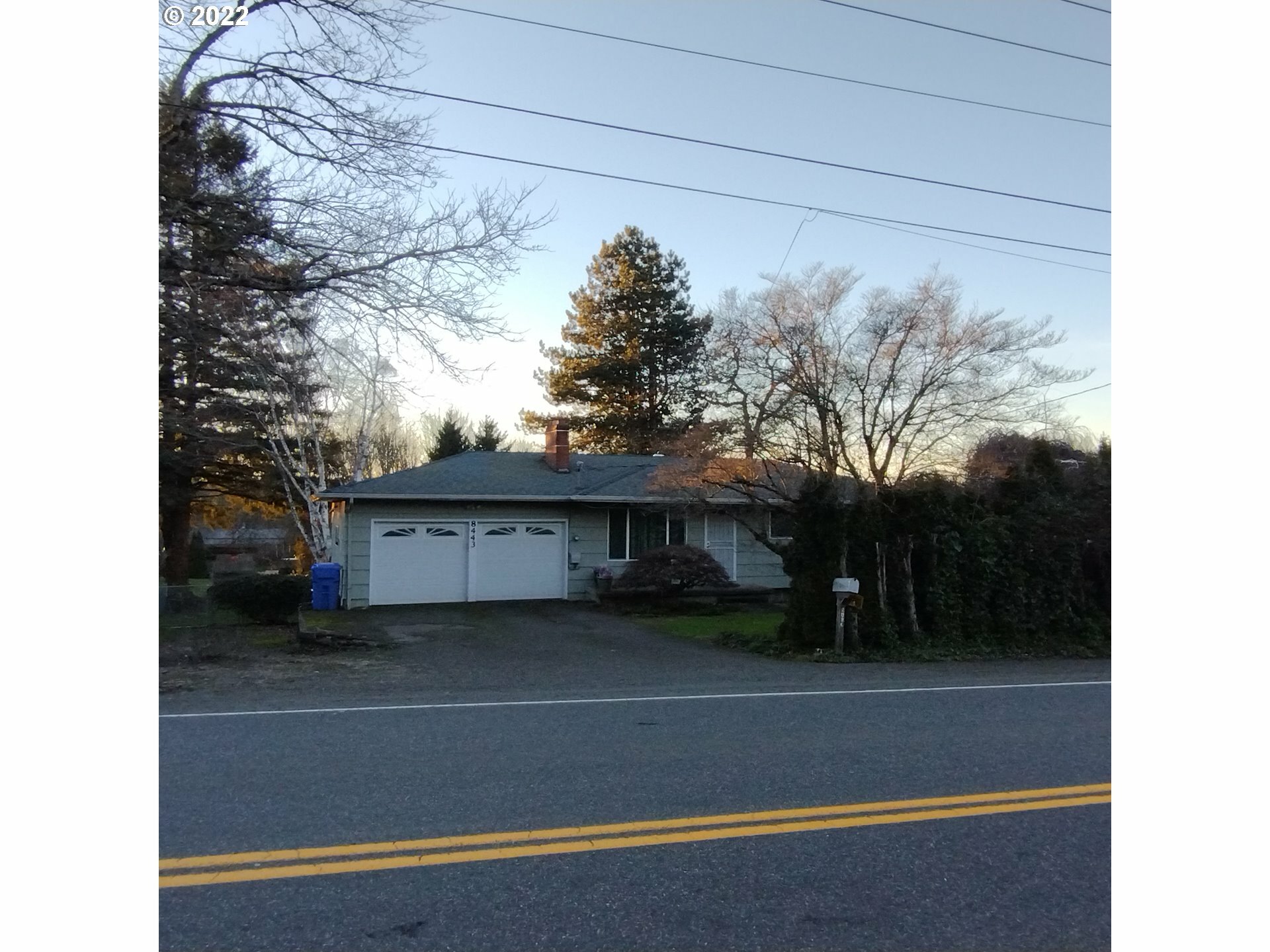 Property Photo:  8443 SE 190th Dr  OR 97080 