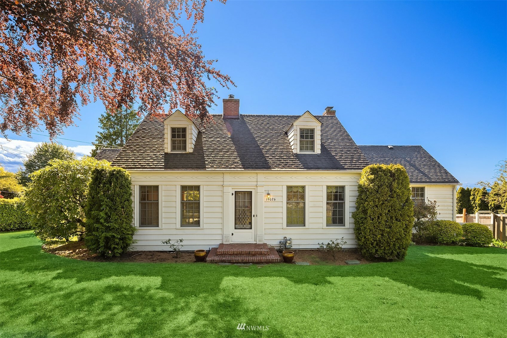 Property Photo:  19026 Olympic View Drive  WA 98020 
