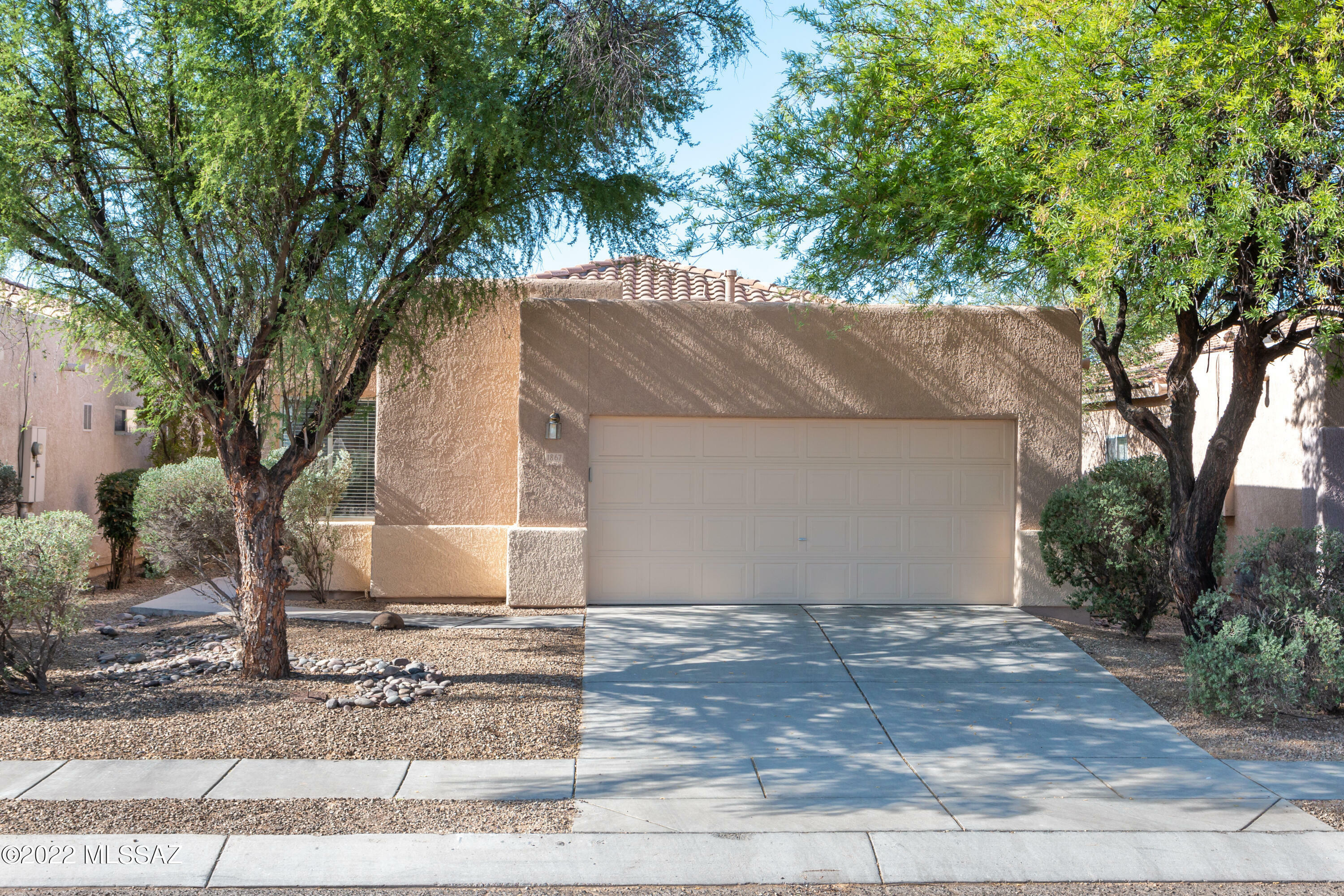 Property Photo:  1867 W River Otter Drive  AZ 85704 