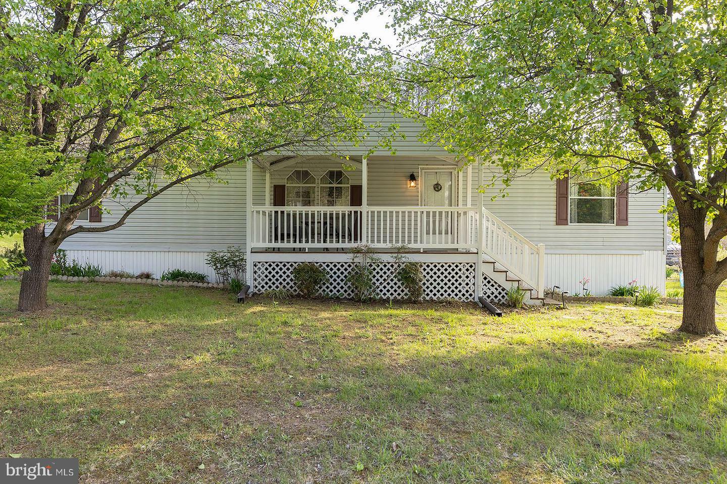 Property Photo:  7090 John Marshall Highway  VA 22641 