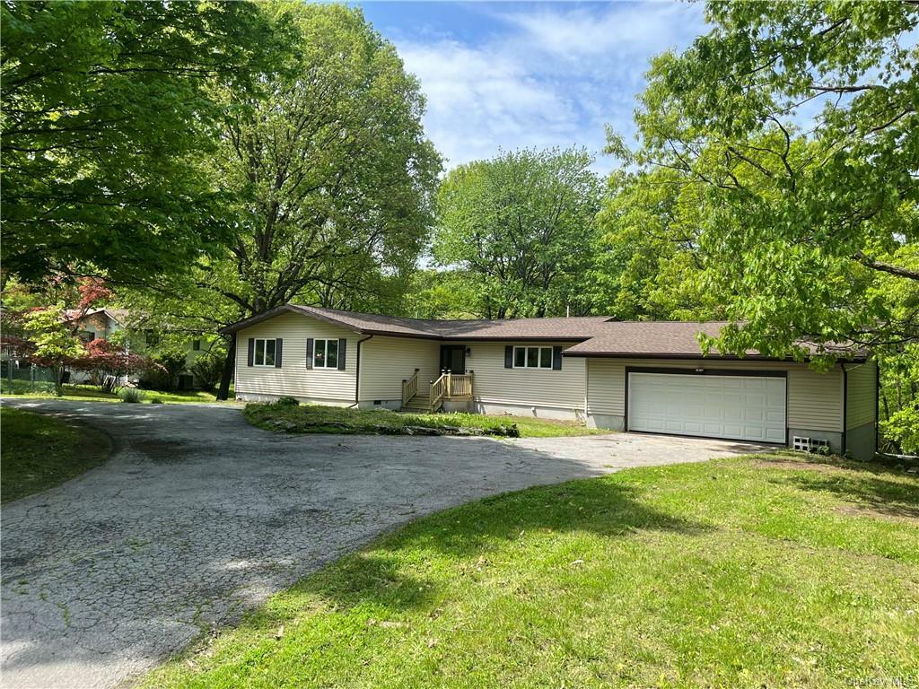 Property Photo:  67 Alary Road  NY 12540 