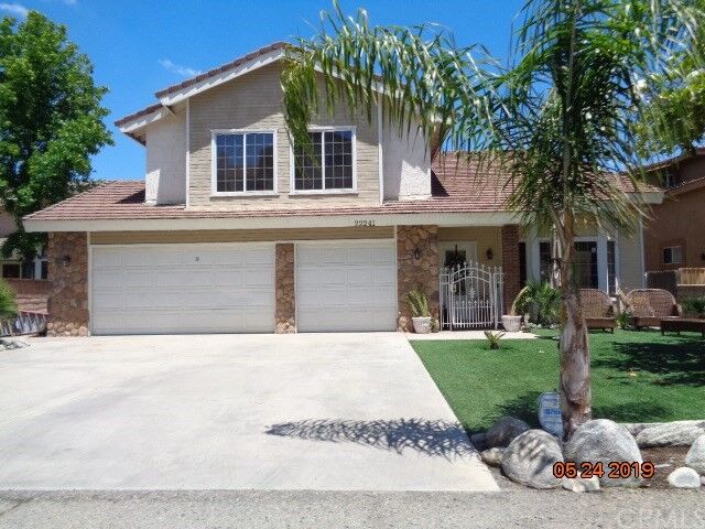 Property Photo:  22241 Village Way Drive  CA 92587