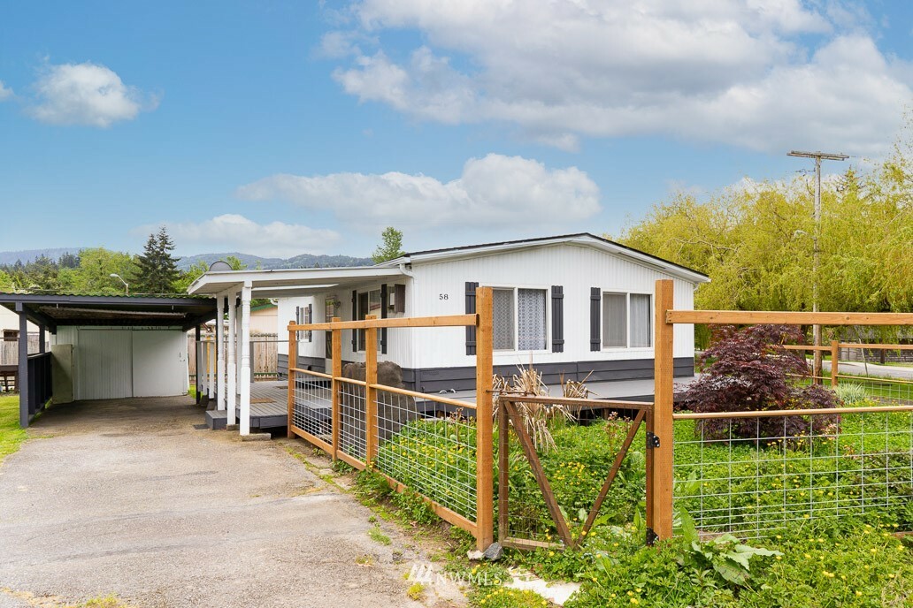 Property Photo: 2400 Donovan Avenue 58 WA 98225