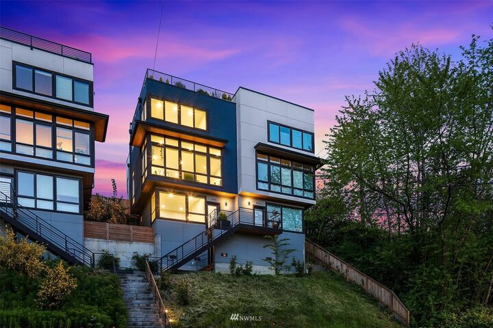 3856 21st Avenue SW  Seattle WA 98106 photo