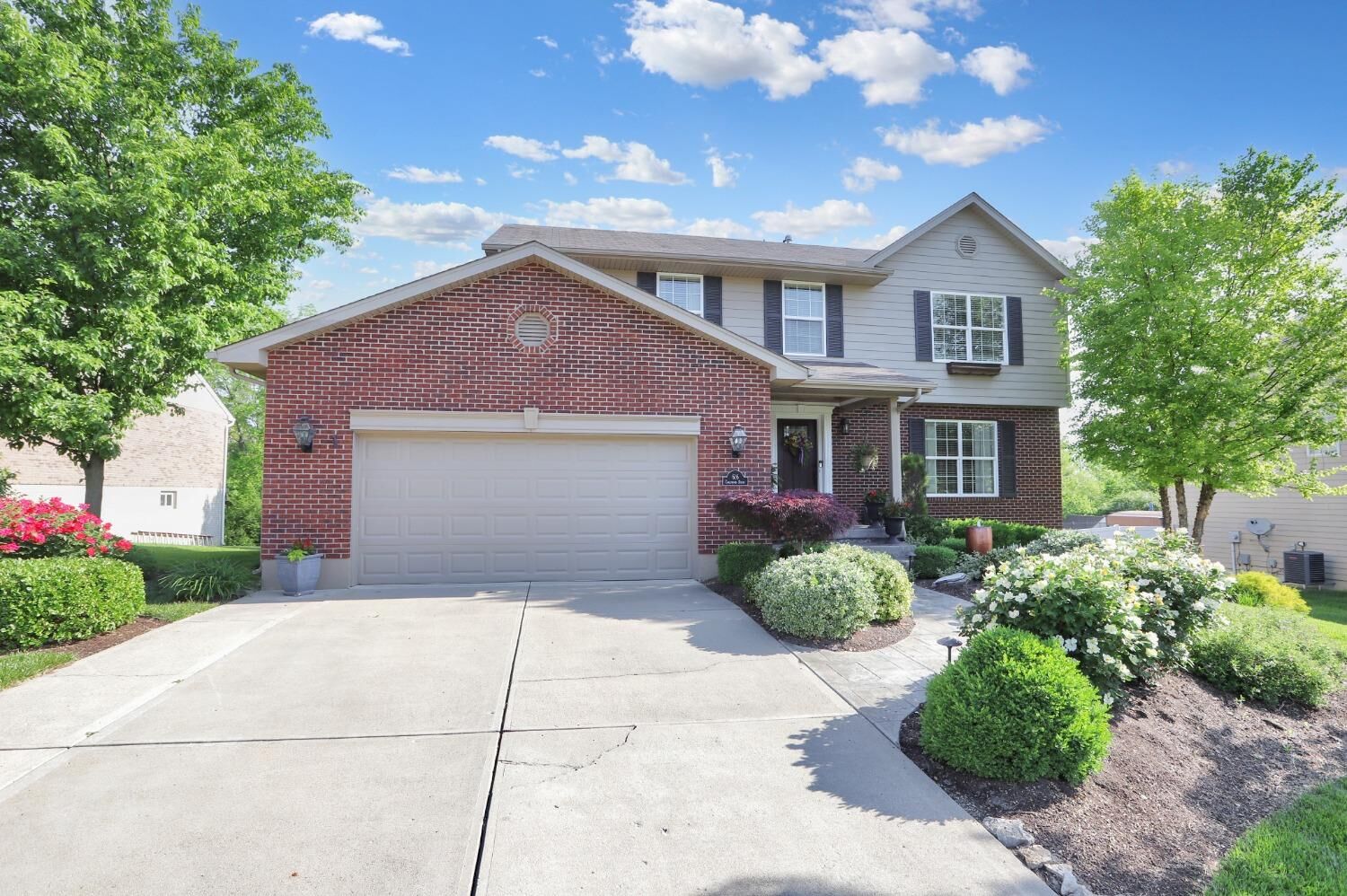 Property Photo:  616 Edgewood Dr  OH 45050 