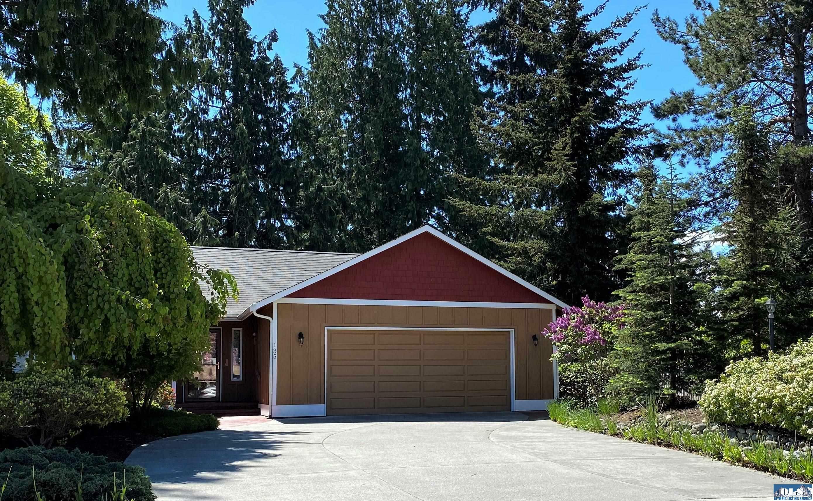 Property Photo: 135 Sunset Place WA 98382