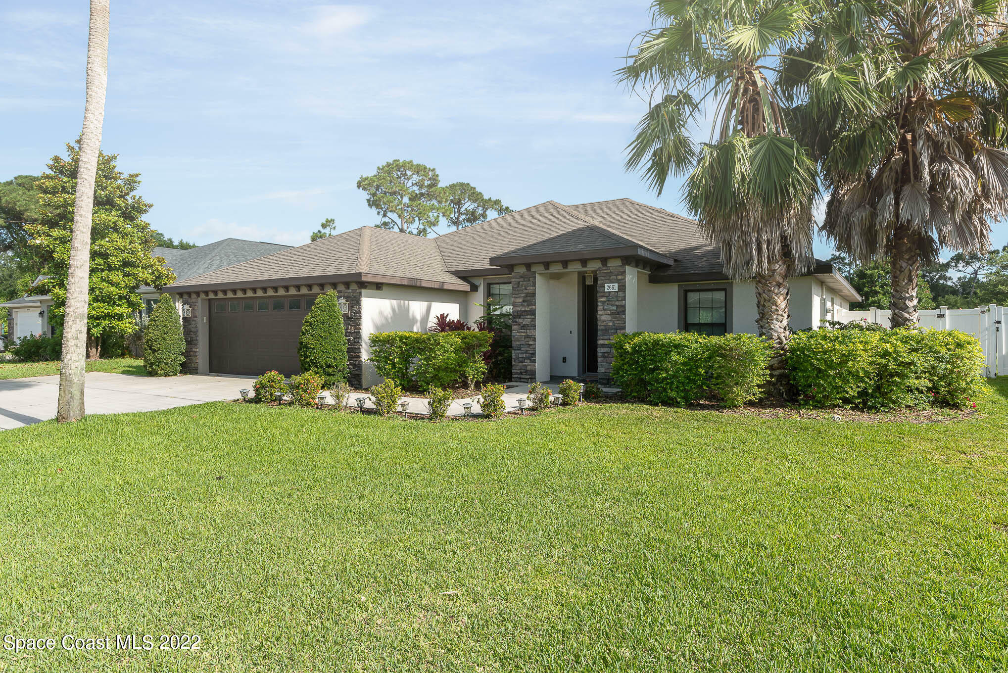 Property Photo:  2661 Ivory Way  FL 32780 