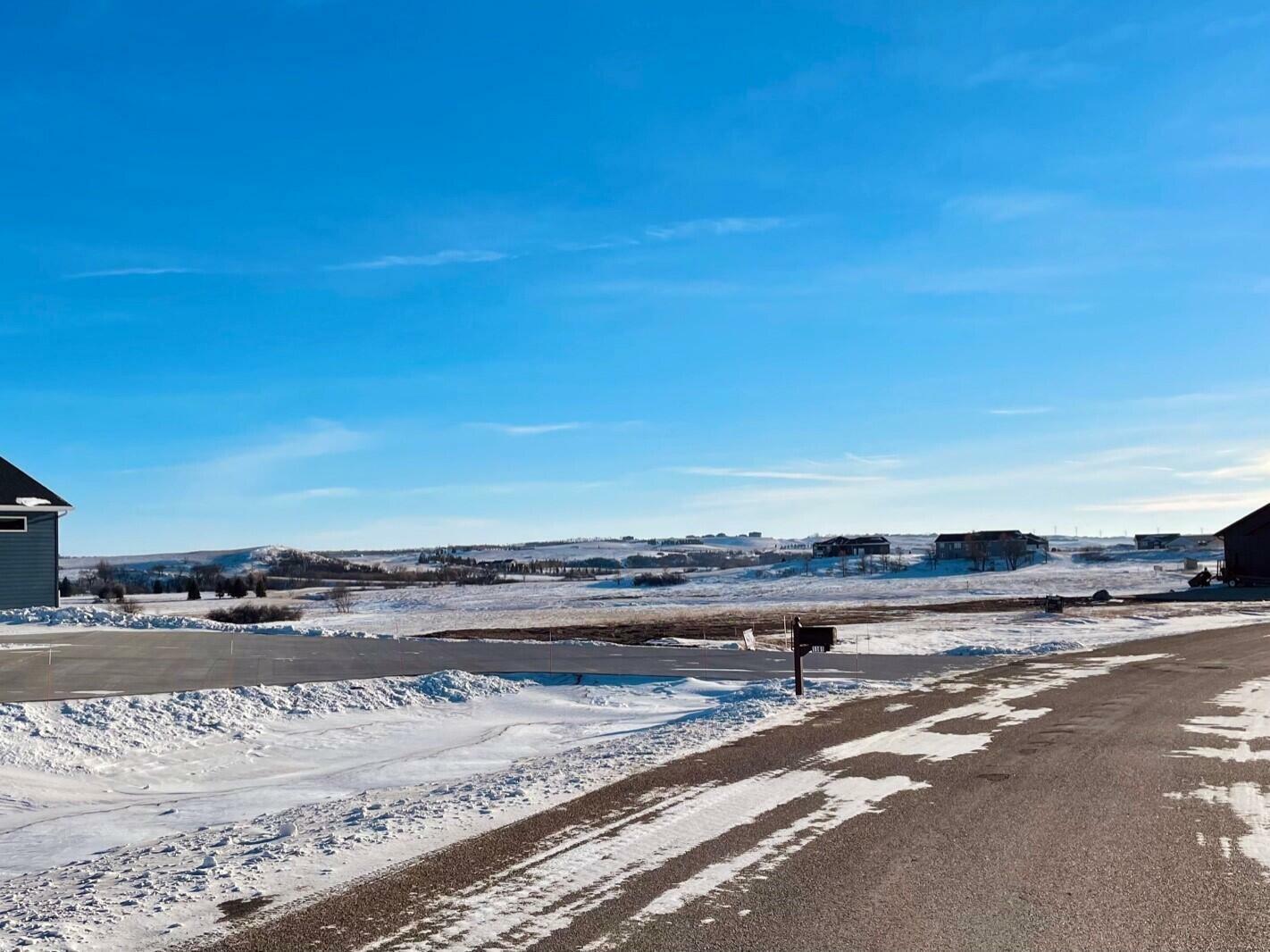 Property Photo:  1159 Parker Ranch Road  ND 58503 