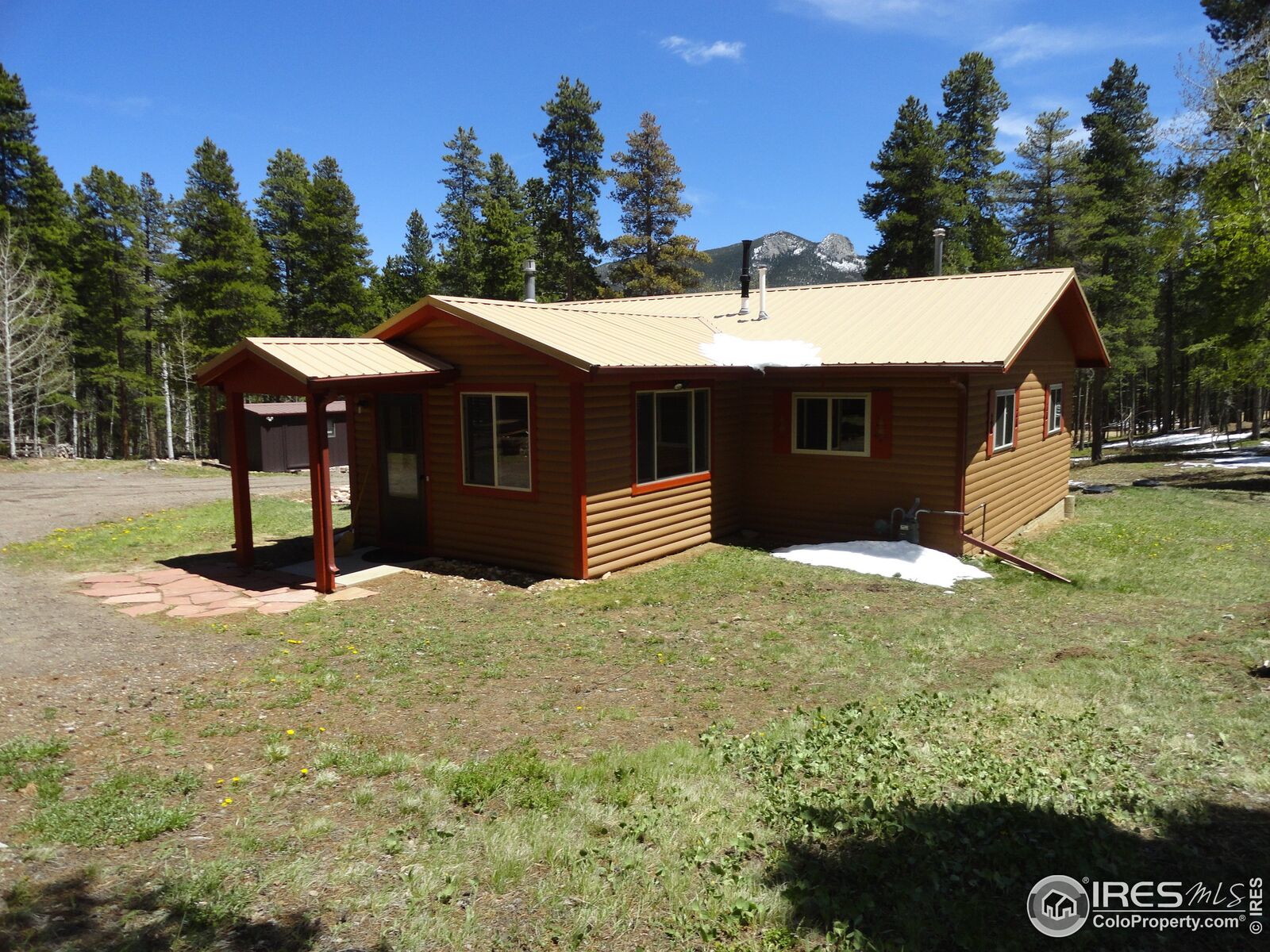 Property Photo: 161 Meadow Way CO 80422