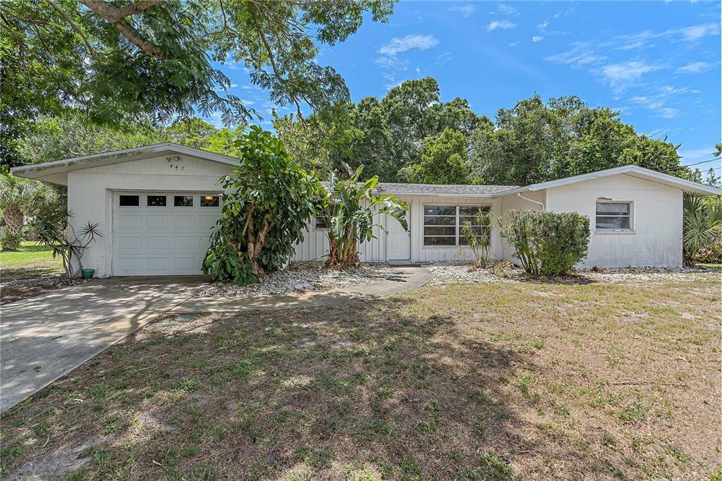 Property Photo:  447 N Shore Drive  FL 34229 