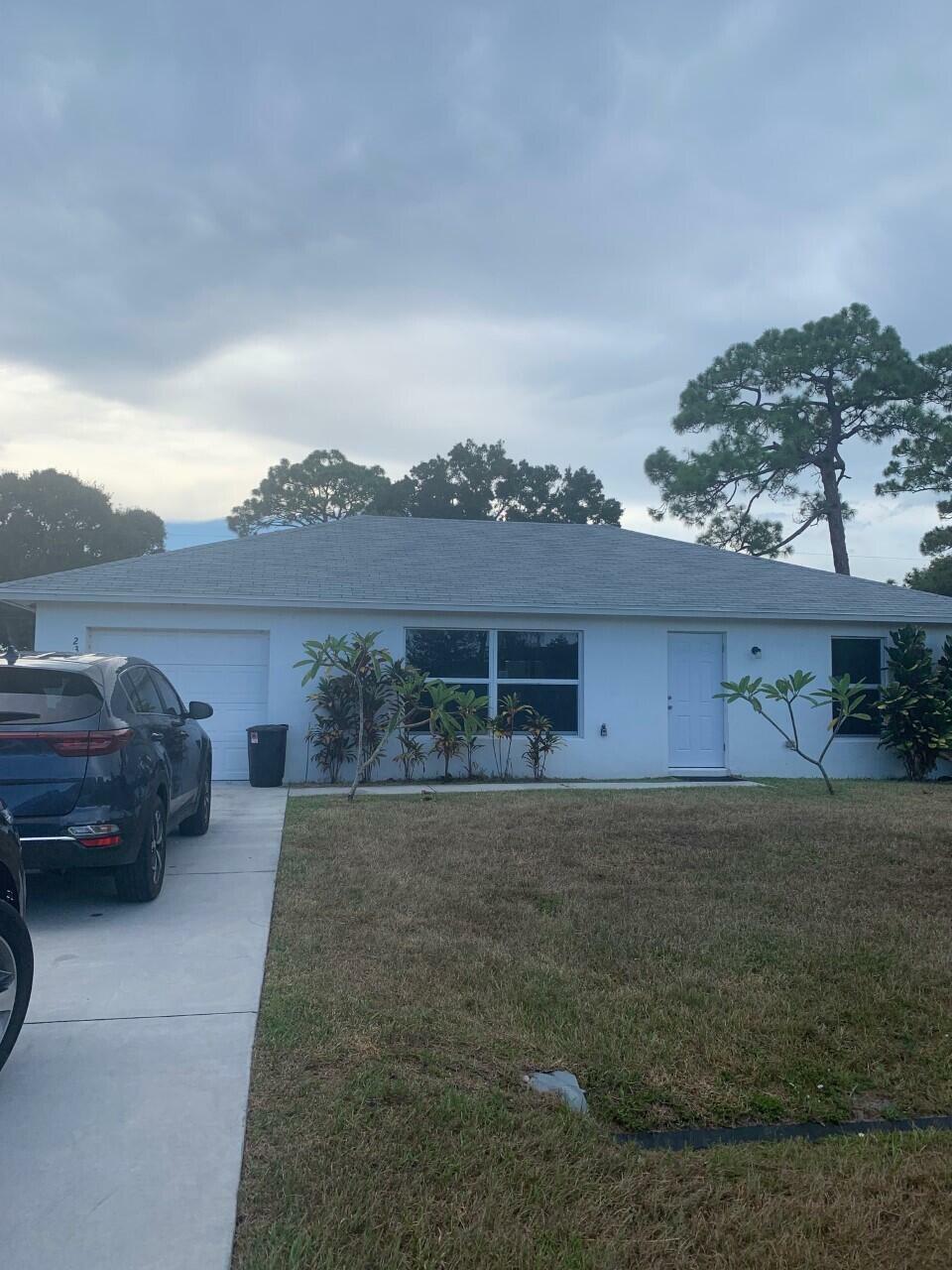 Property Photo:  2334 SE Watercrest Street  FL 34984 