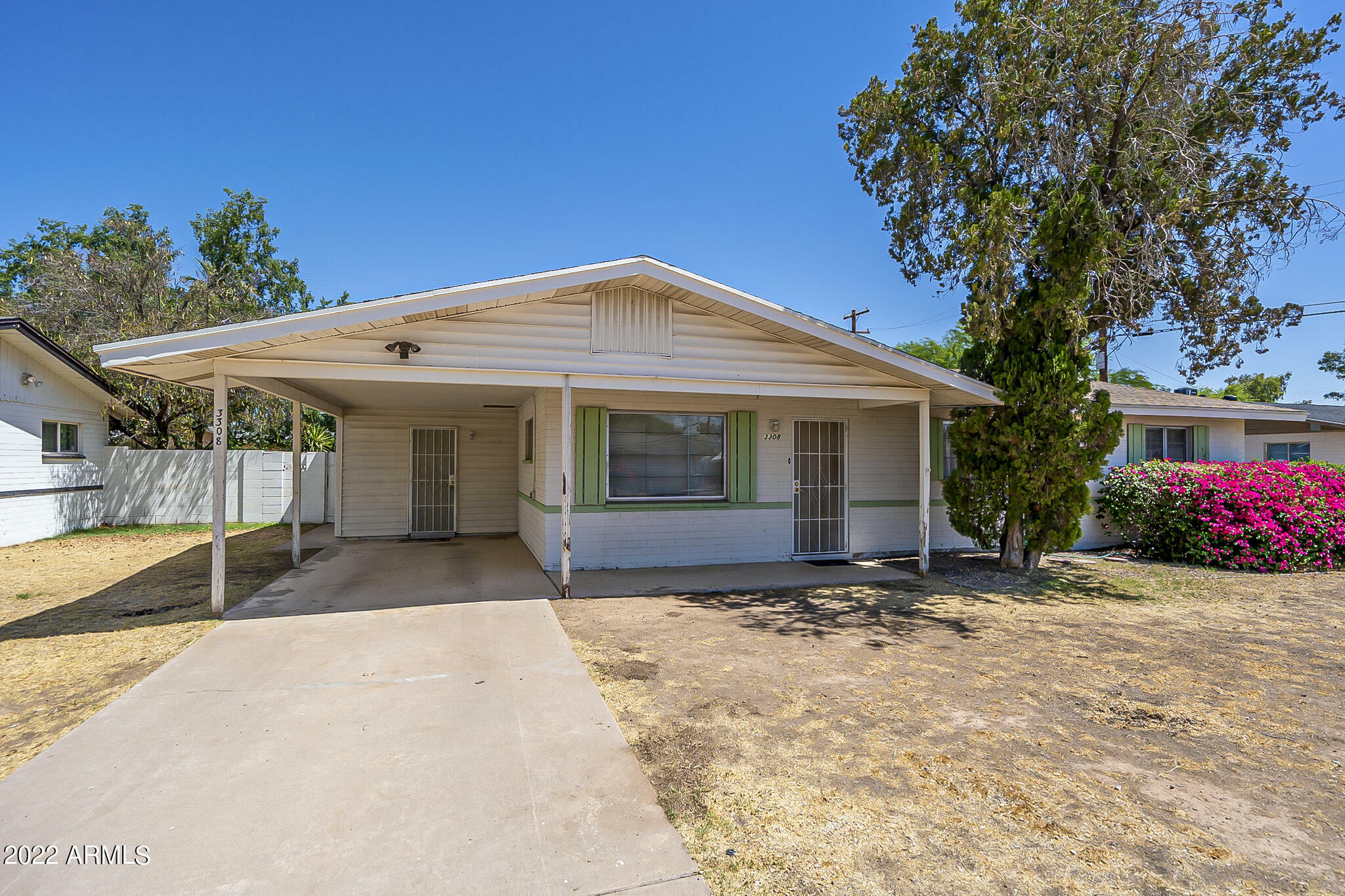 Property Photo:  3308 W Cactus Wren Drive  AZ 85051 