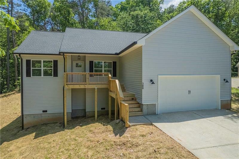 Property Photo:  300 Tilly Farm Road  GA 30540 