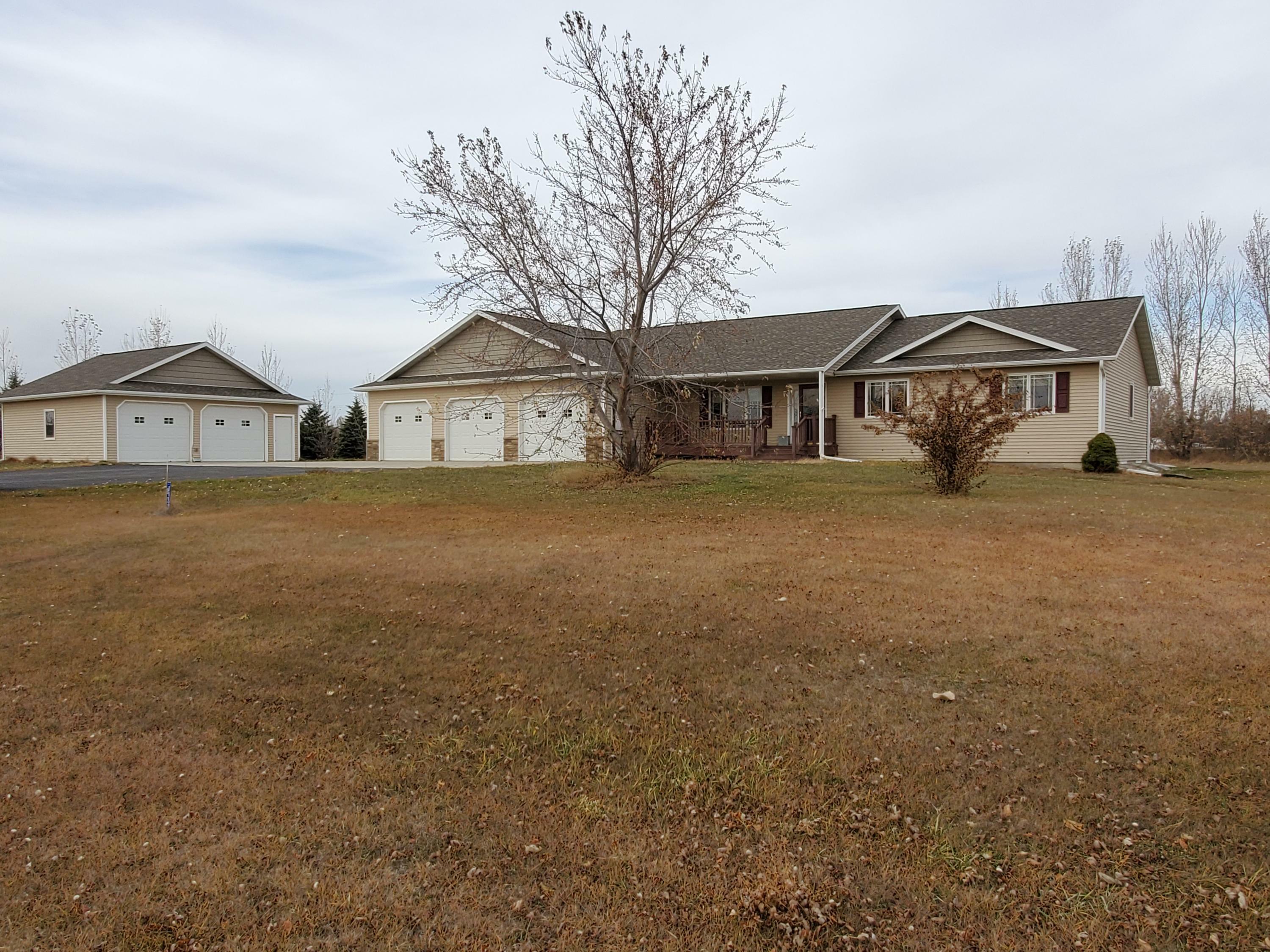 Property Photo:  7800 Beacon Loop  ND 58501 