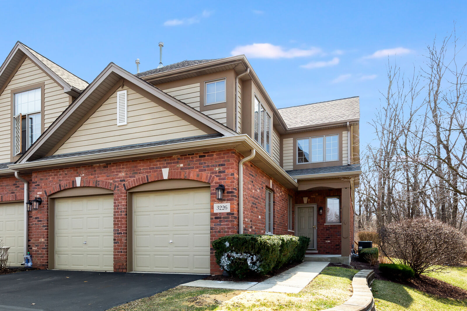 Property Photo: 3226 Lightning Court IL 60451
