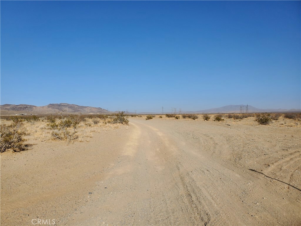 Property Photo:  160 Higgins Road  CA 92301 