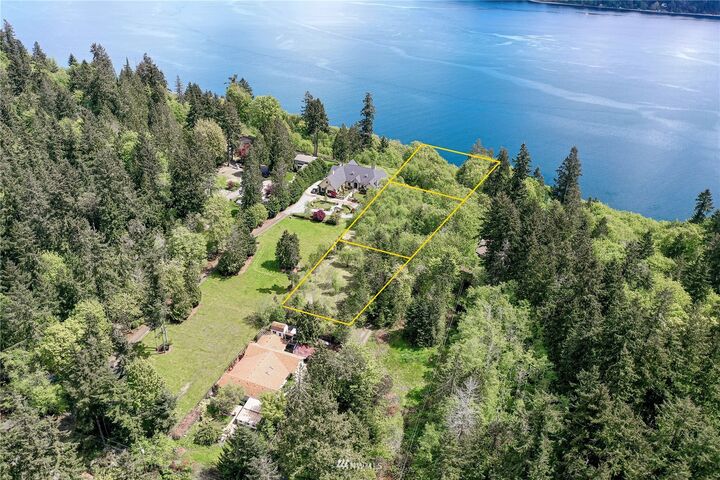 Property Photo: 15125 14th Avenue WA 98332