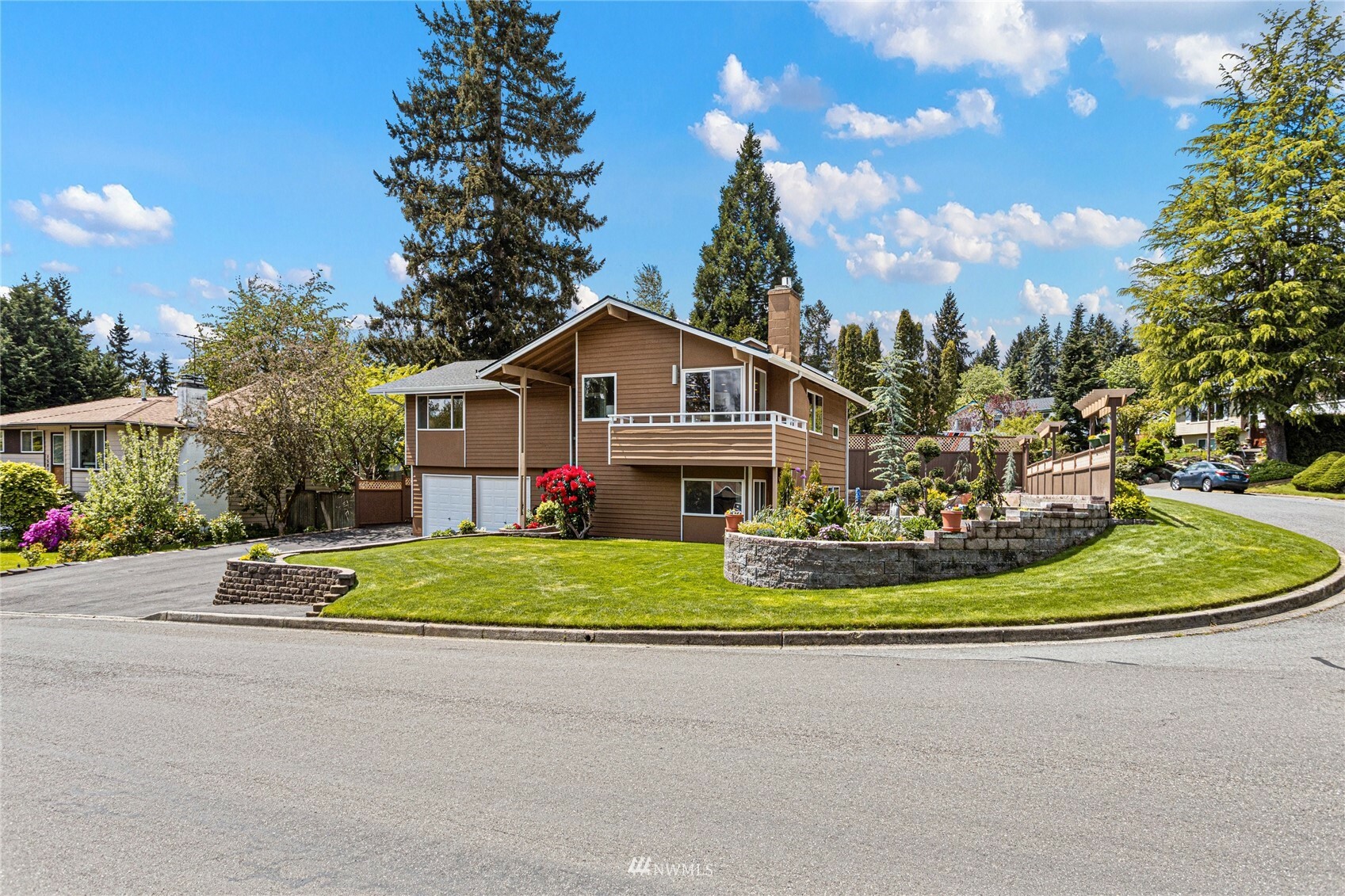 Property Photo:  15027 110th Avenue NE  WA 98011 